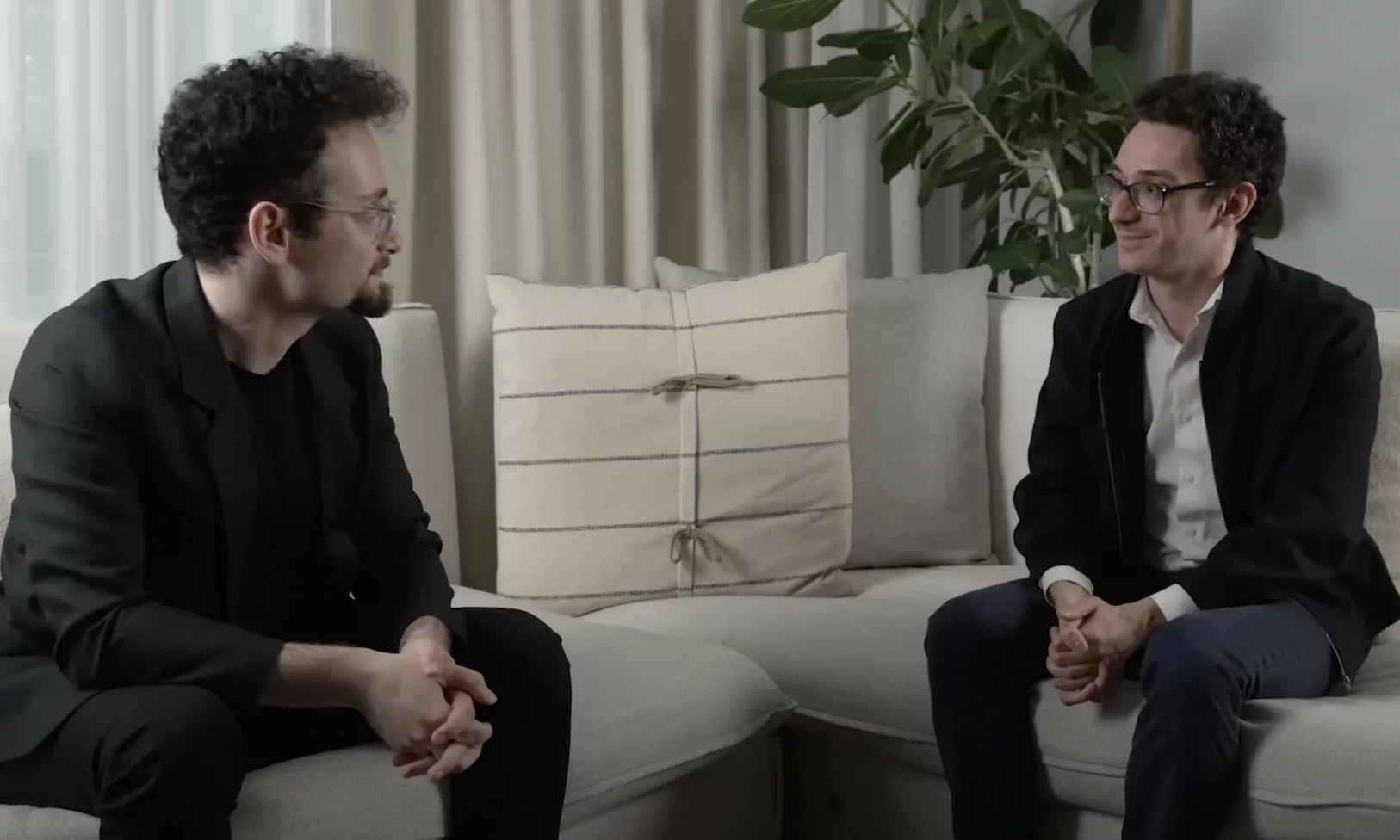 Fabiano Caruana and Levy Rozman during an interview